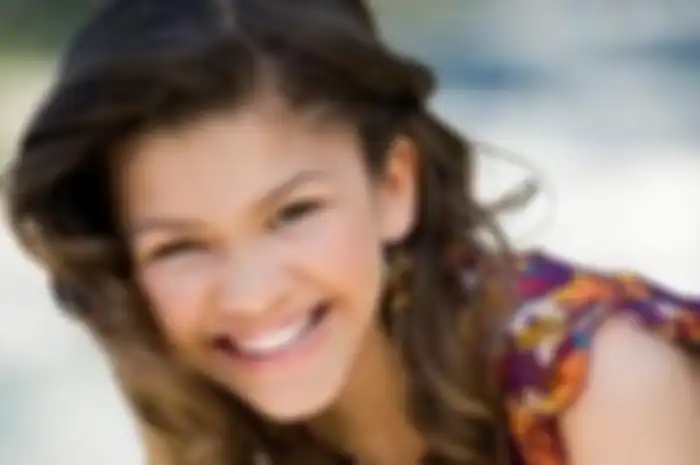Zendaya Coleman: Berpasangan dengan Penari Profesional