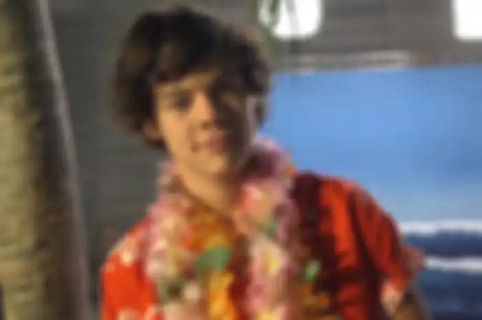 Harry Styles: Pengin Menang Villain of The Year