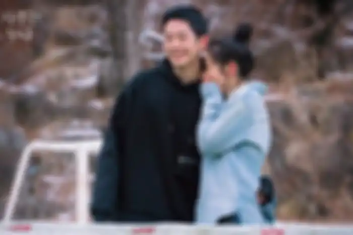 5 Moment Manis di Behind The Scene Drama Something In The Rain. Bikin Baper!