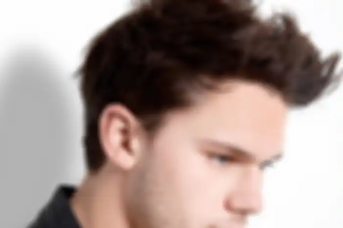 Jeremy Irvine: From London to Fame