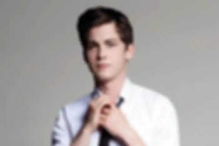Logan Lerman: Cinta Jerman