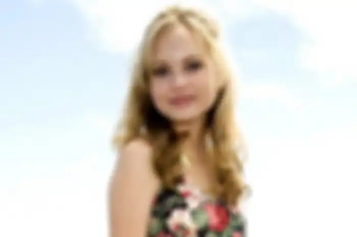 Meaghan Martin: Nerdy Girl