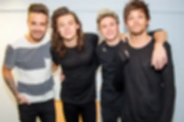 Anggota One Direction kini tinggal empat orang.