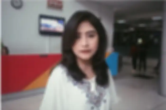5 Barang yang Selalu Ada di Tas Prilly Latuconsina