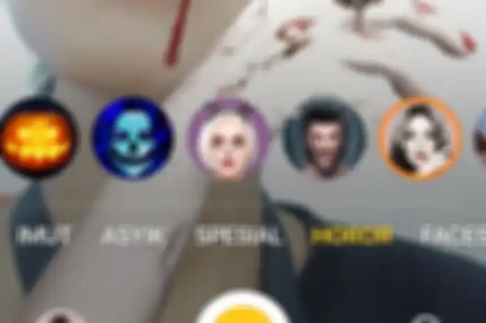 Salah satu filter vampir dari Egg.