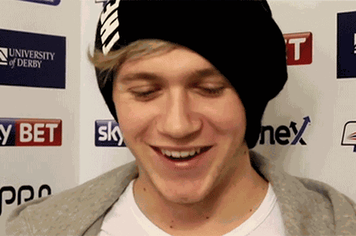 10 GIF Menggemaskan Niall Horan di Audisi X-Factor UK