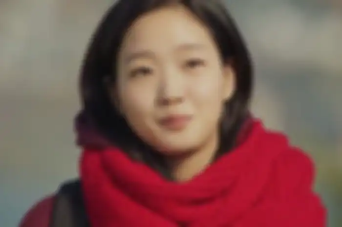 5 Tips Buat Mencontek Gaya Simpel tapi Stylish Ala Ji Eun Tak dari Drama Korea ‘Goblin’