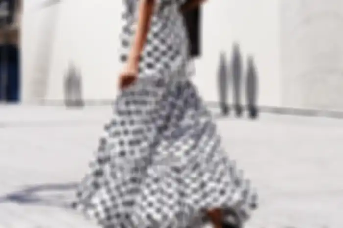 motif polkadot, motif sepanjang masa (foto: dok. assets.teenvogue.com)