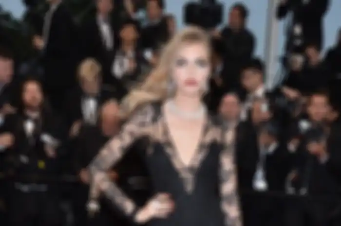Cara delevingne red carpet style