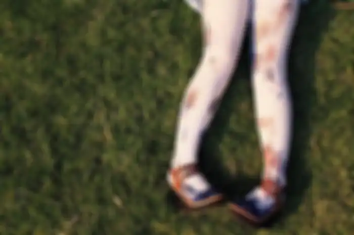DIY: Tie Dye Tights