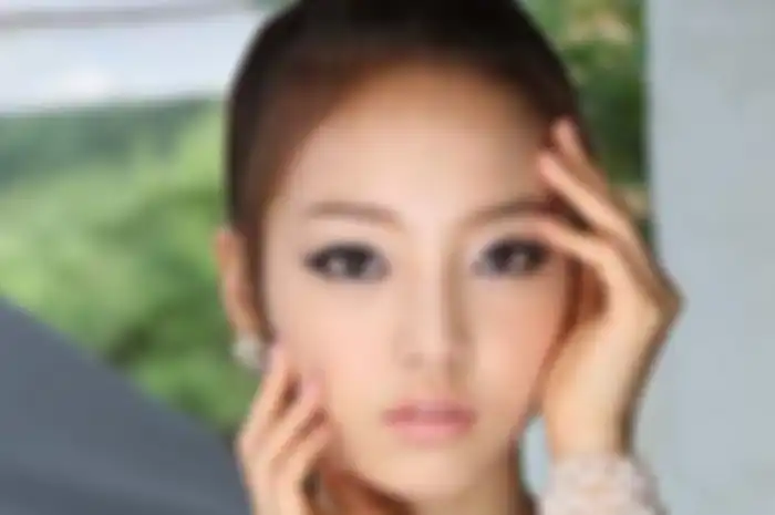 Korean Eye Make Up