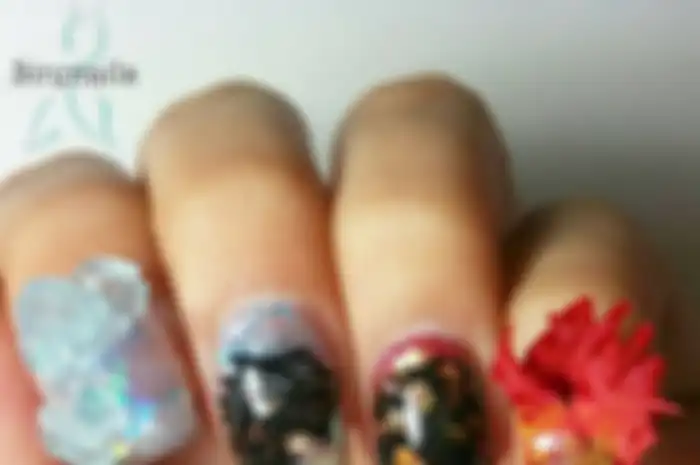 10 Nail Art yang Terinspirasi dari Serial Game of Thrones. Kreatif & Unik! 