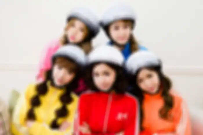 Crayon Pop: Kostum Aneh dan Lucu