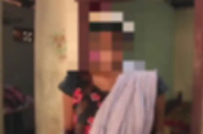Seorang ibu harus kehilangan calon buah hatinya setelah di tendang orang