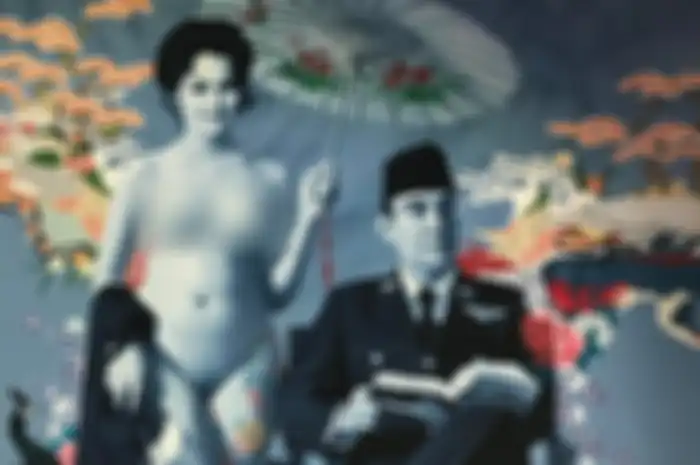 Lukisan telanjang Dewi Soekarno yang sedang bersanding dengan Presiden Soekarno diposting Pevita Pearce dalam laman Instagramnya.