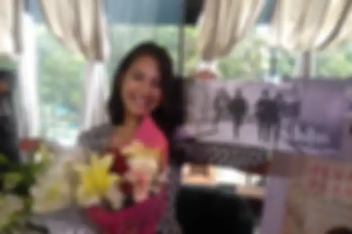 Pevita Pearce Terinspirasi Lagu The Beatles