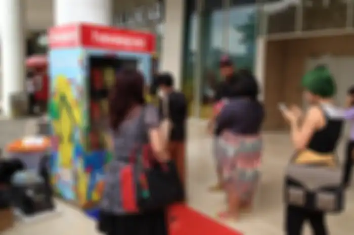 Serunya Beli Havaianas di Vending Machine