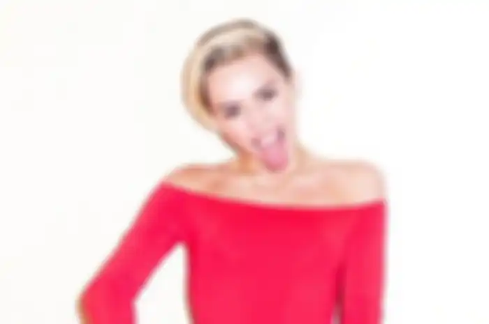 Miley Cyrus Sang Pembunuh Hannah Montana
