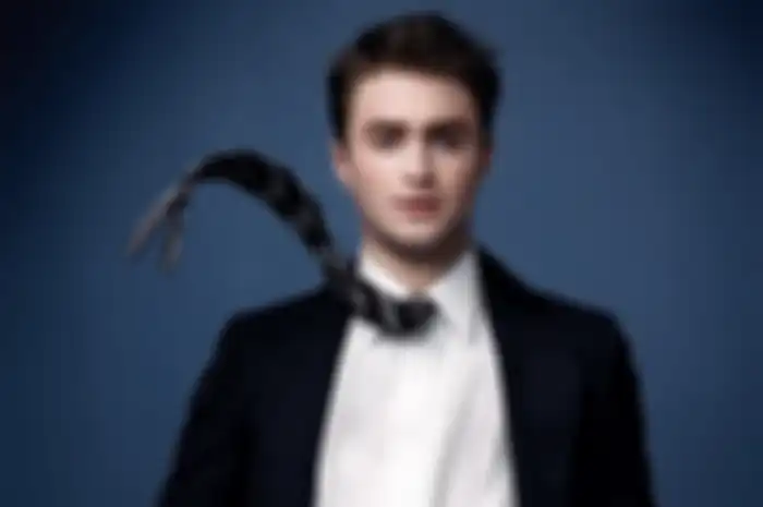Daniel Radcliffe Bintangi Film Perang