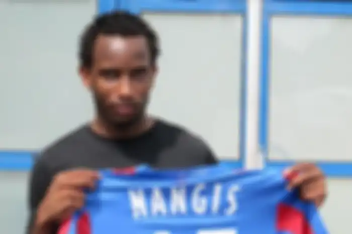 Lenny Nangis