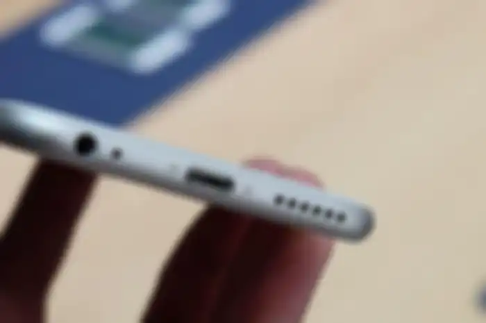 Apple iPhone 6s