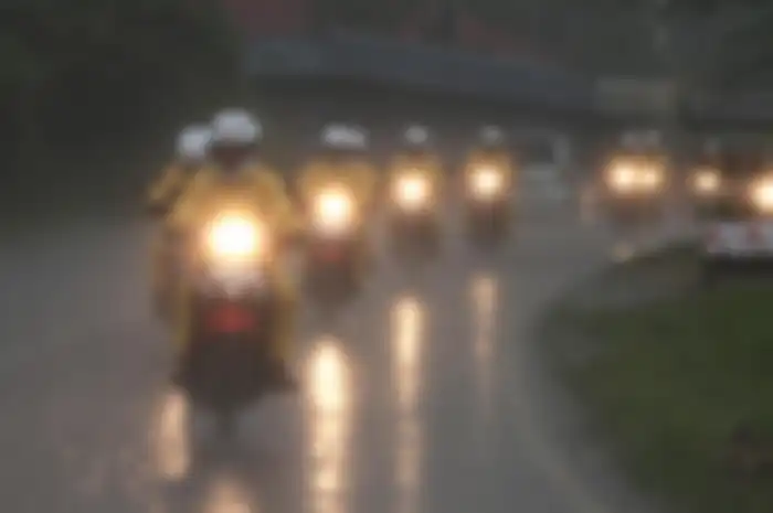 Berkendara Saat Hujan