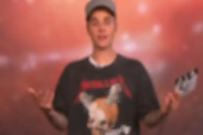 Daftar Kaos Band Rock Yang Dipakai Justin Bieber dan Bikin Semua Orang Kesal
