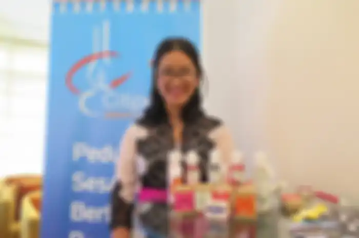 Salmanita R. A Gautama, siswi SMKN 4 Denpasar, CEO student company pembuat sabun buah 