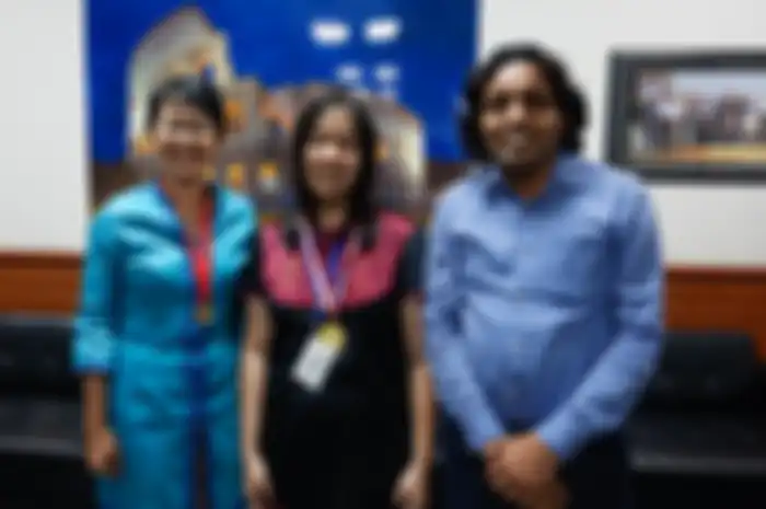 Elizabeth Maria Clarissa,   SMAK St. Louis 1 Surabaya  bawa pulang medali emas dan perunggu di Asia Pacific Conference of Young Scientists  di India