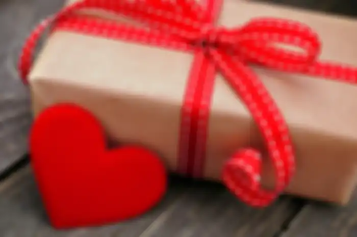 Hadiah Valentine yang Wajib Kamu Beli di Situs Toko Online!