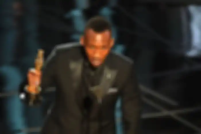 Aktor Muslim Pertama yang Memenangkan Piala Oscar