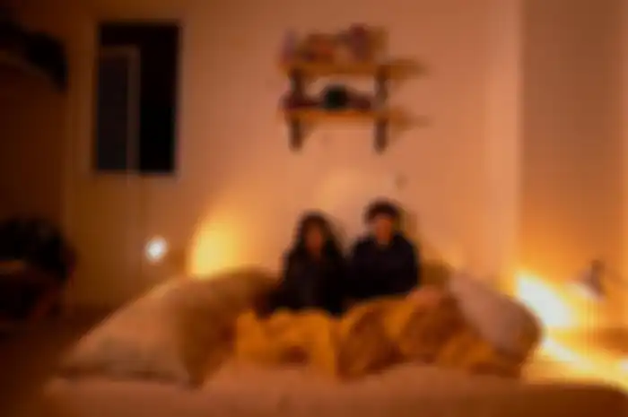 Screenshot dari video klip Rekah.