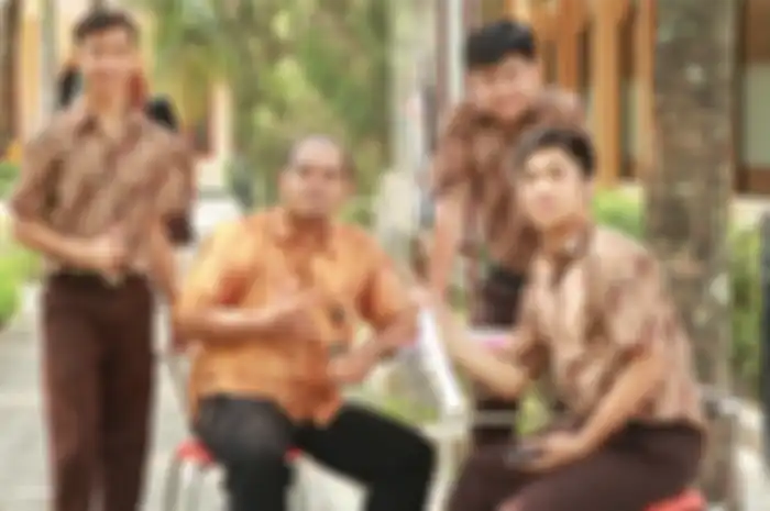 Guru Bersama Murid-muridnya