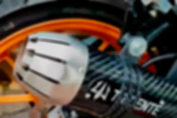 Knalpot 3 Tech Racing Evolution.