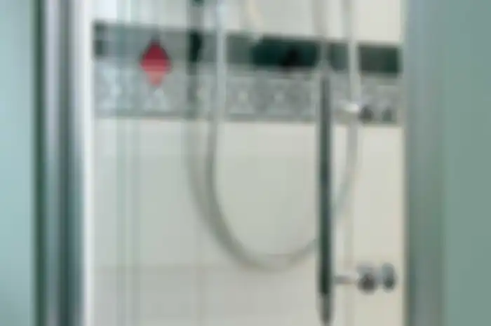 Stylish dengan Shower Krom