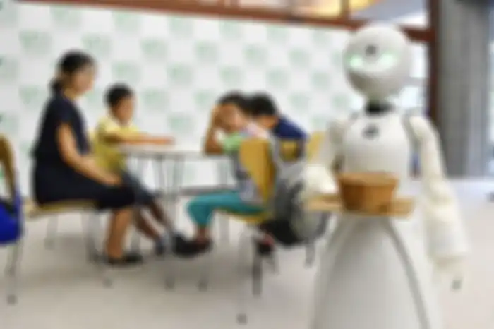 Robot yang dikendalikan oleh penderita lumpuh