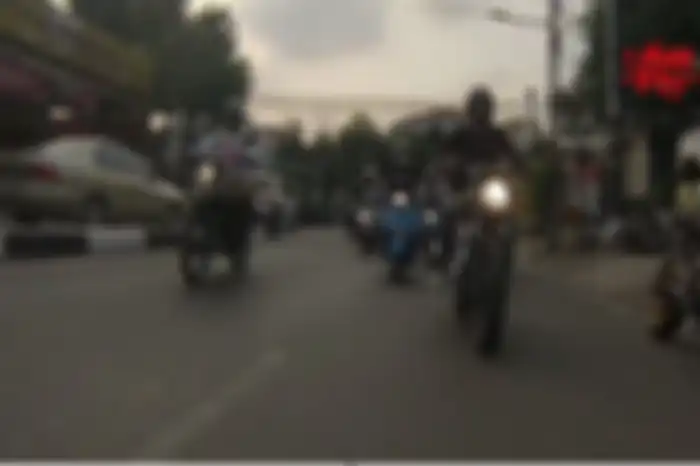 Bikers Dakwah melakukan riding bersama sebelum mengadakan acara 1st Anniversary.