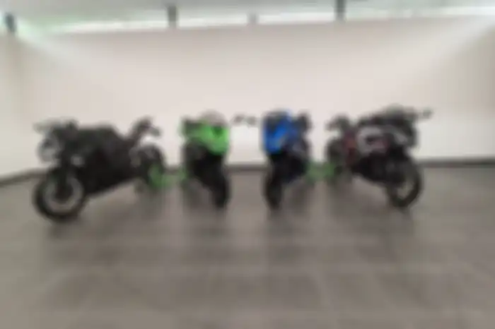 Kawasaki Ninja 250 4 silinder alias Ninja ZX-25R ada dua varian.