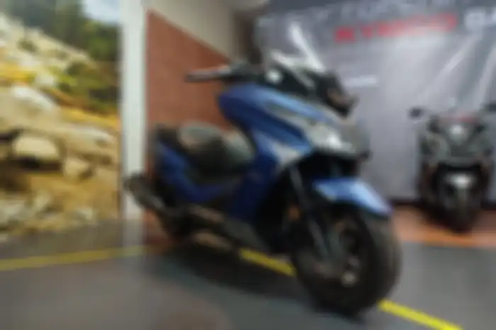 Pilihan warna baru Kymco X-Town 250i.