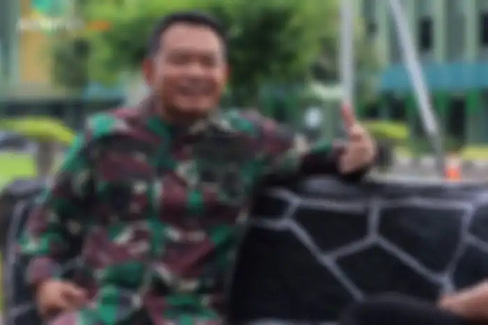 Jenderal TNI Dudung Abdurachman hadang debt collector