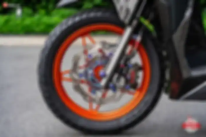 Kaki-kaki turut mendapat ubahan.