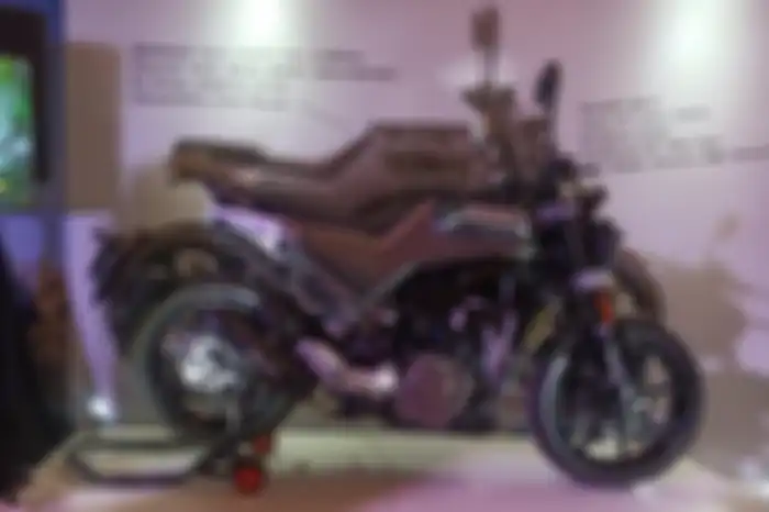 Husqvarna SVARTPILEN 250