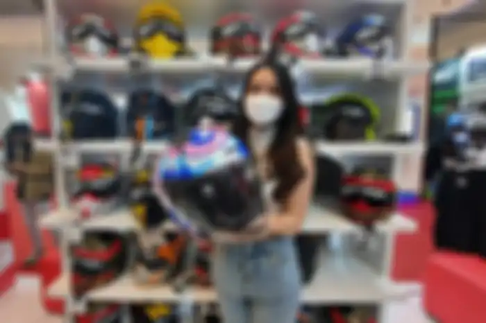 Helm JPX Nova X hadir dengan fitur-fitur kekinian.