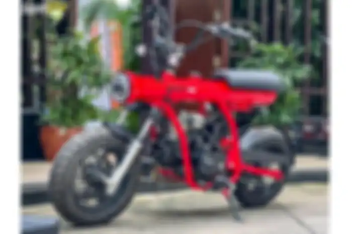 Motor mungil Phoenix Engineering Gunner 100 punya desain minimalis keren.