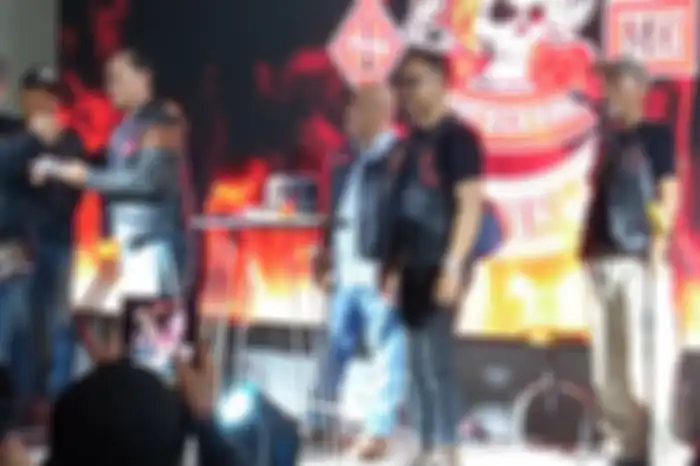 Vice President BBMC Jakarta Chapter, Tommy Dwi Djatmiko (dua dari kanan).