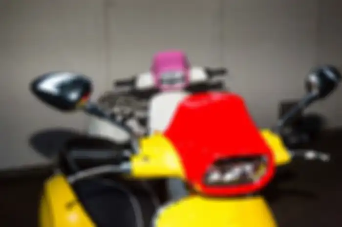 Sport screen SOCA untuk Vespa Sprint 150.