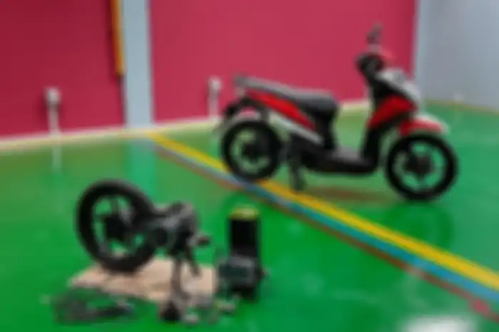 Modifikasi motor listrik alias konversi motor listik Honda BeAT garapan BRT.