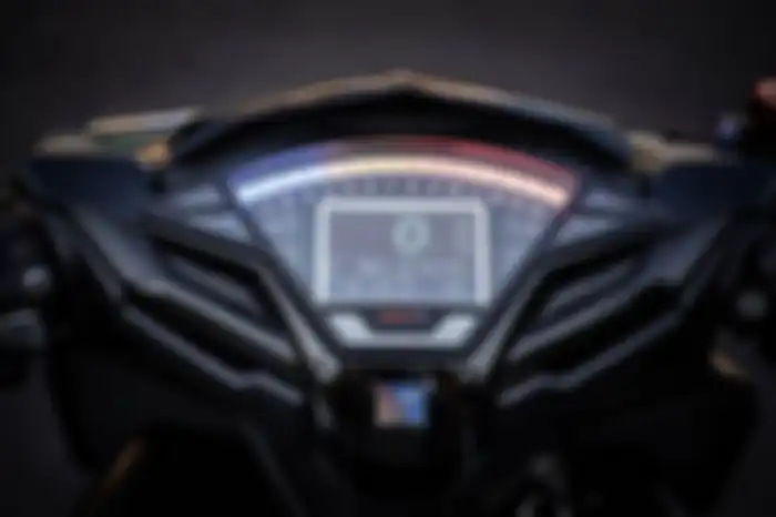 Modifikasi Honda Vario 150, panel instrumen digital Koso.