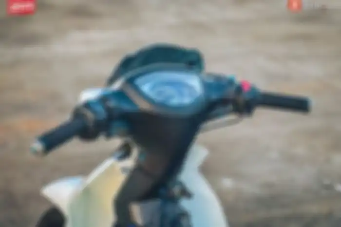 Modifikasi motor Yamaha Vega R, ubahan di area kokpit.
