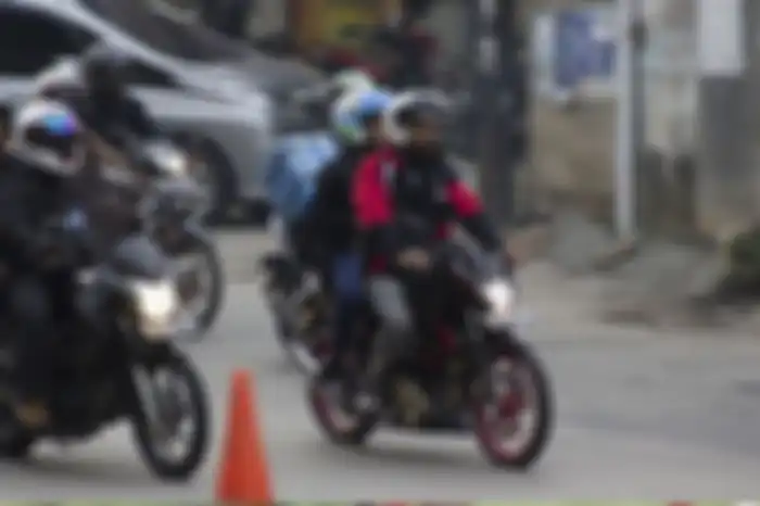 Ilustrasi mudik naik motor. Pemudik motor tak akan ditindak, Polisi kasih imbauan untuk istirahat cukup.